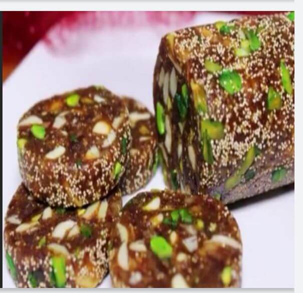 dryfruits dates roll