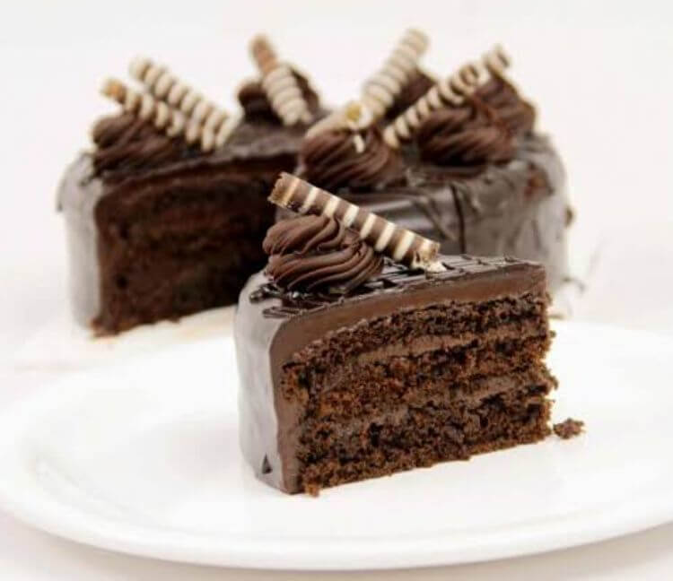 Eggless chocolate truffle pastry