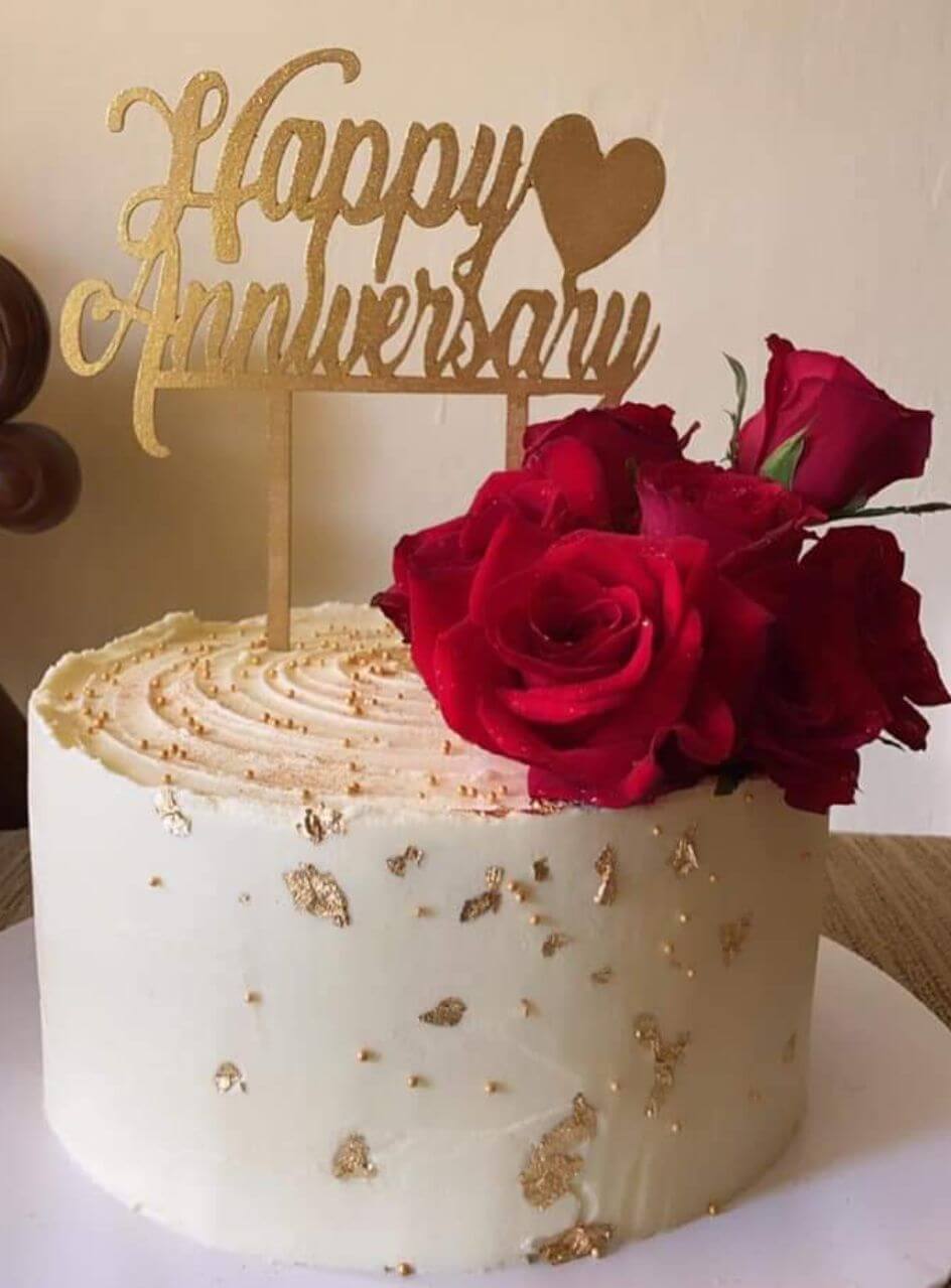 Eggless white chocolate cake.