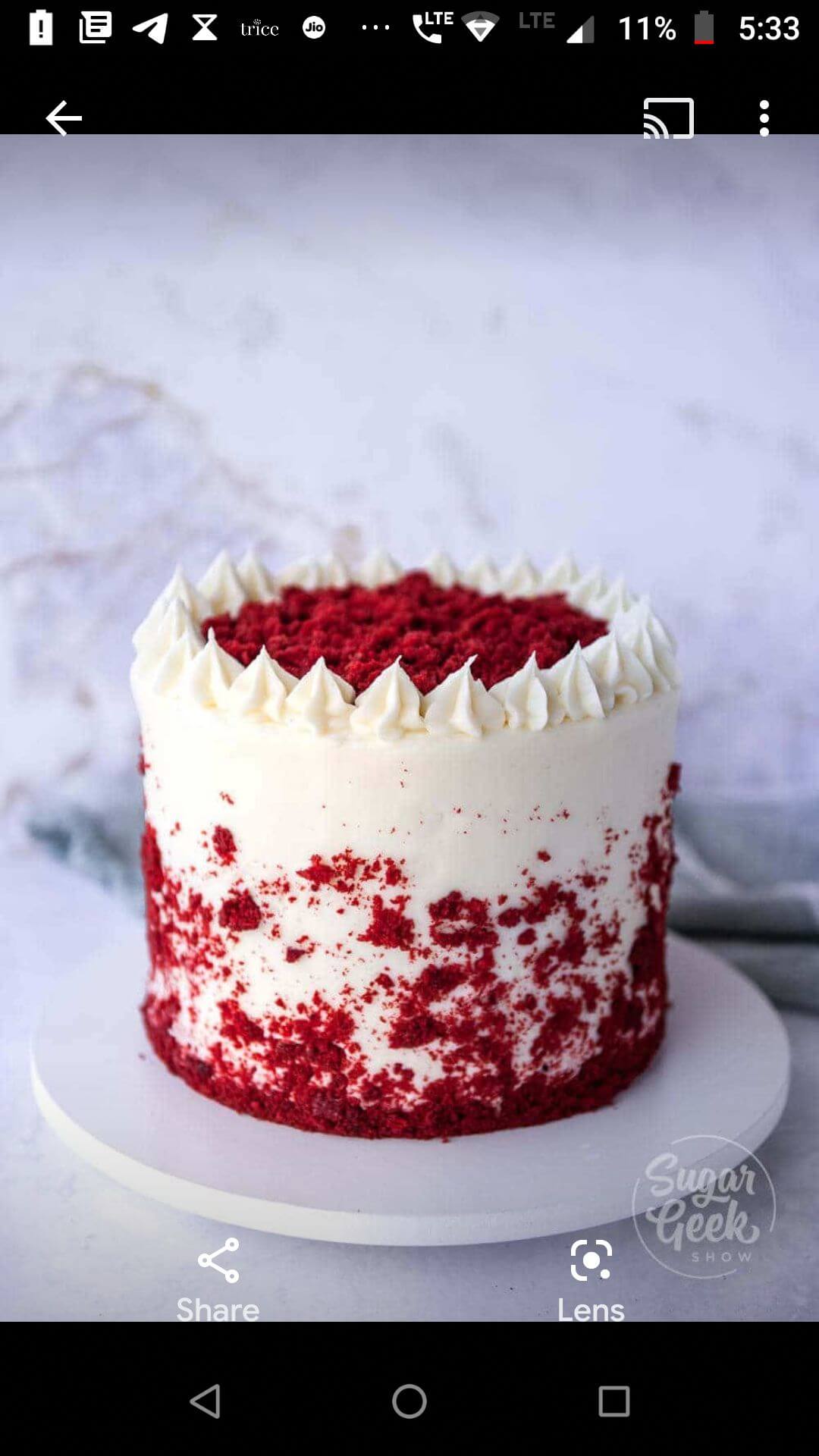 Eggless Red velvet cake