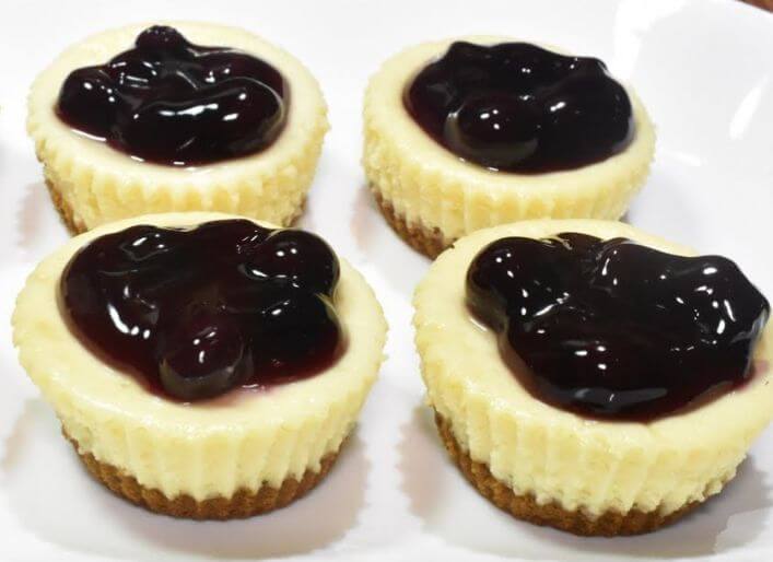 Eggless blueberry  cheesecake cup cake.