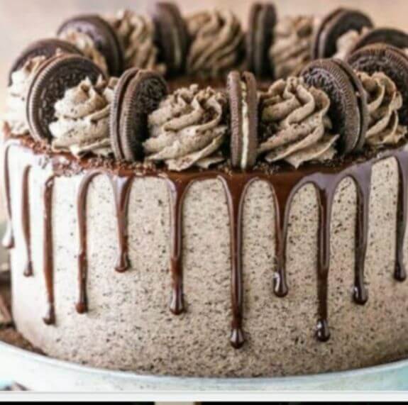 Eggless Oreo cake.