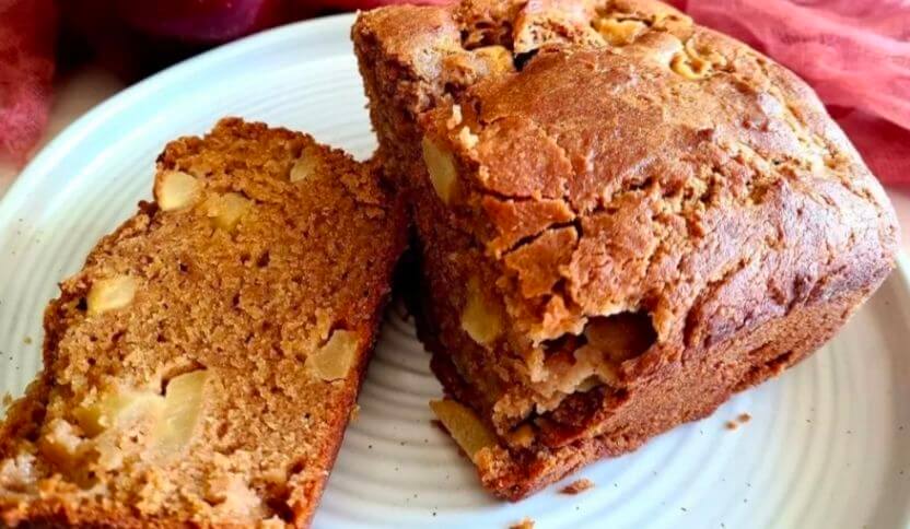 JAGGERY whole wheat apple cinnamon cake