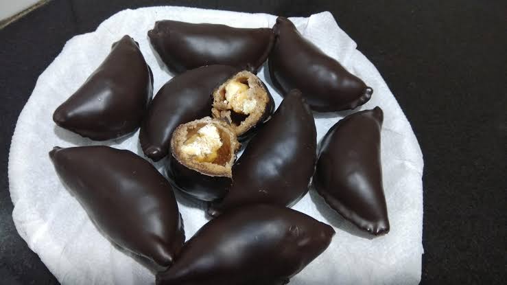 Fusion chocolate gujiya