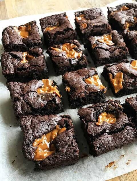 Eggless walnut brownies