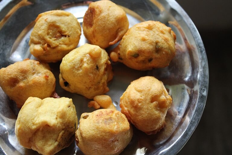 Aloo bonda