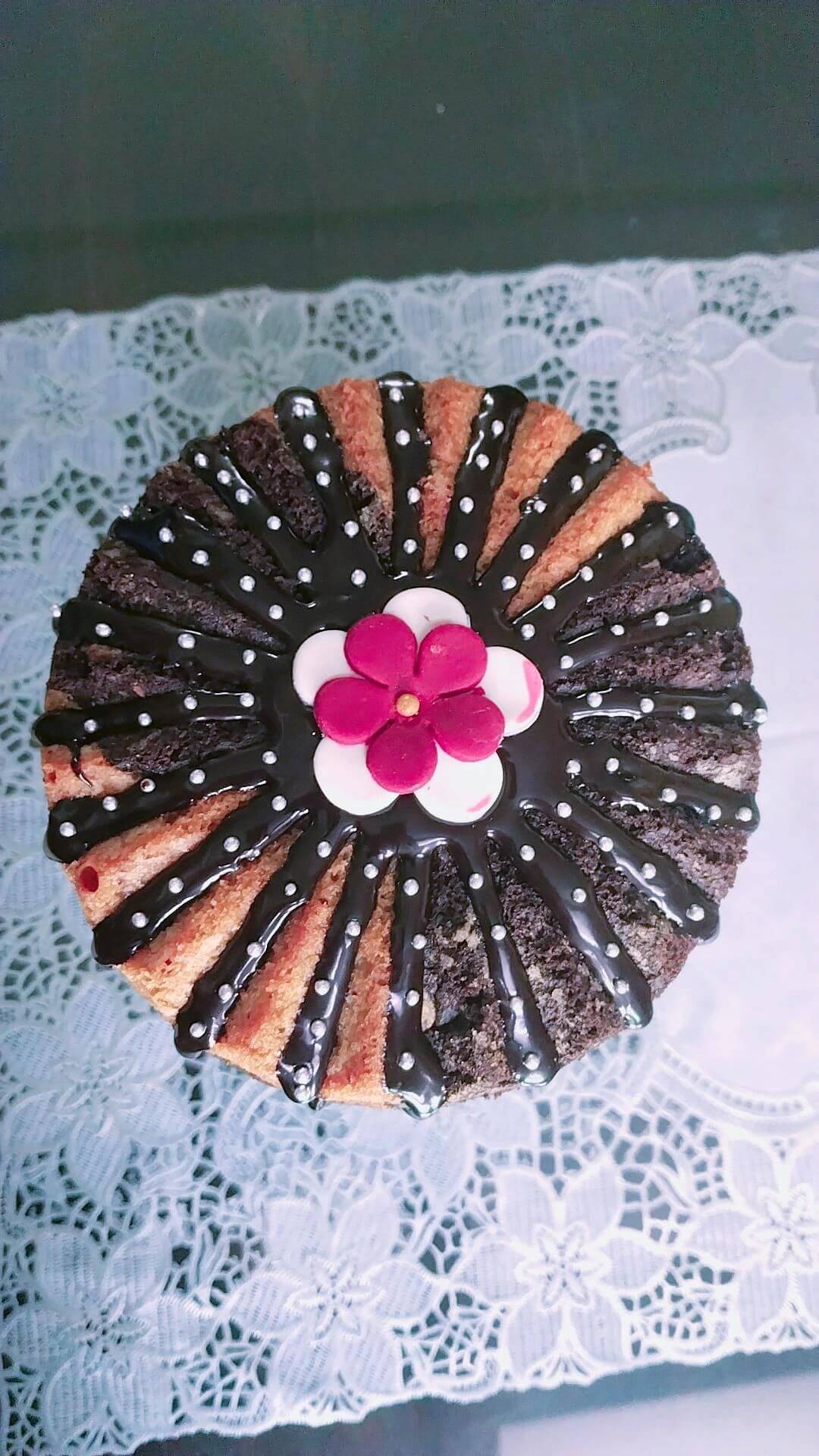 Flower Marble Tea Cake