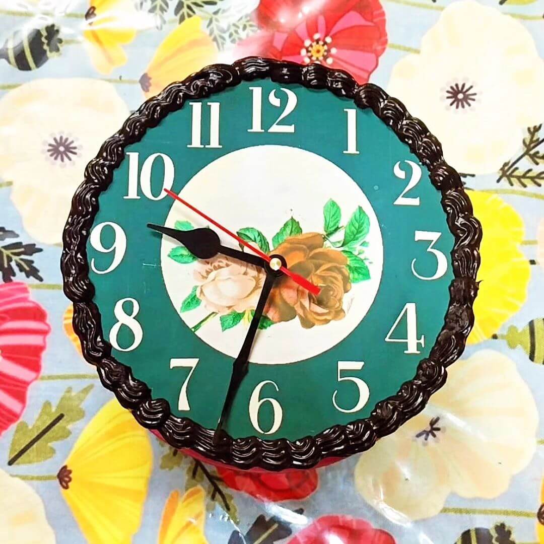 Working Clock Cake