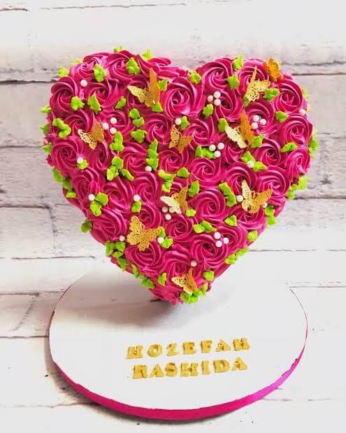 Standing Heart Cake ❤️