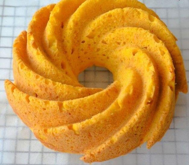 Mango Bundt Cake