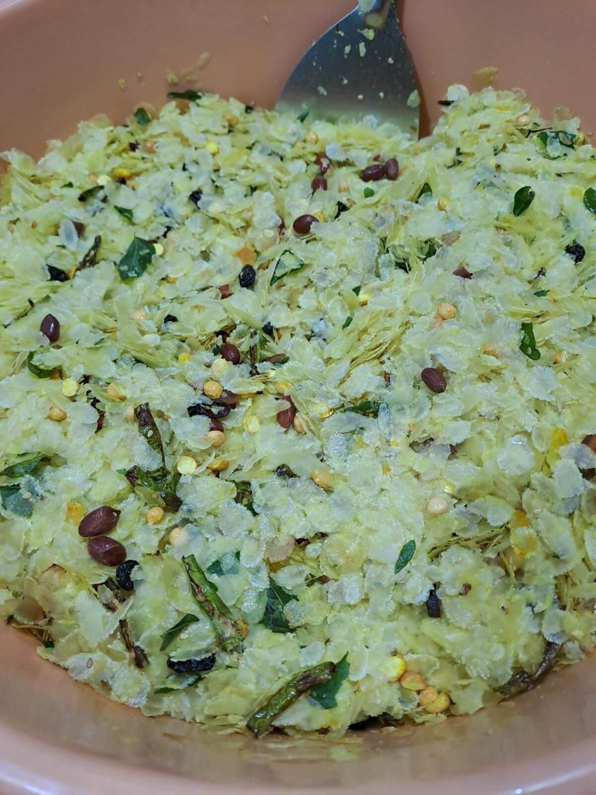 Thin poha  chiwda