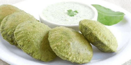 Palak Puri