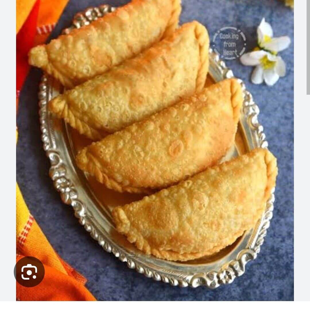 kajjikayalu(or) Gujiya