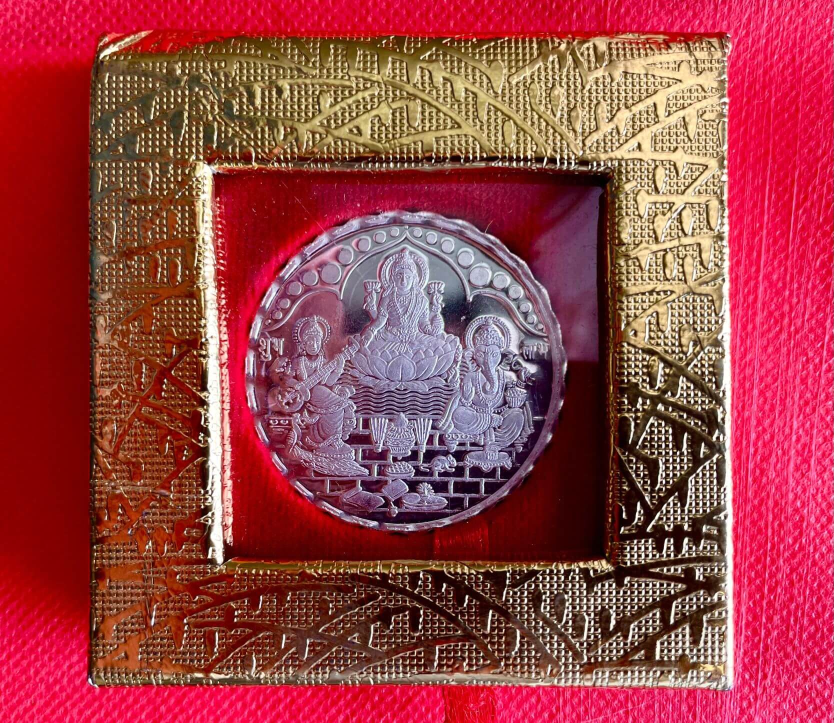 999 purity 20gm silver coin with gift pack