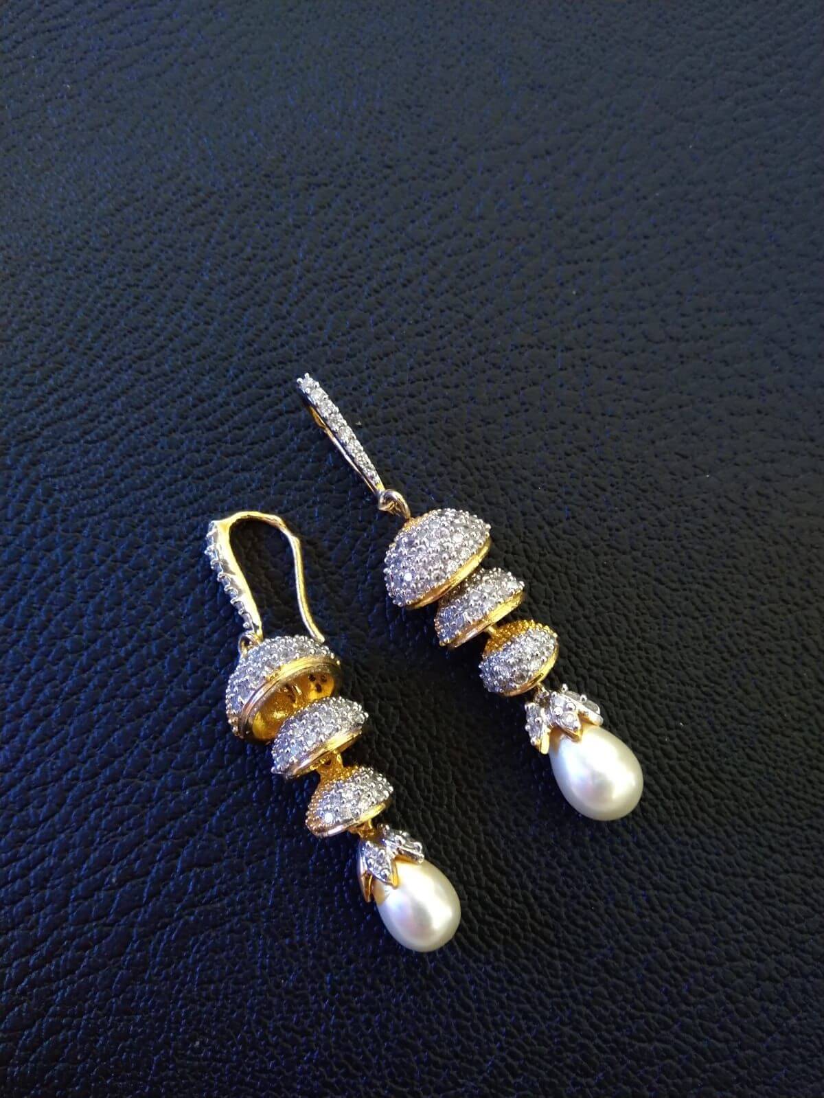 A  D stone Jhumki